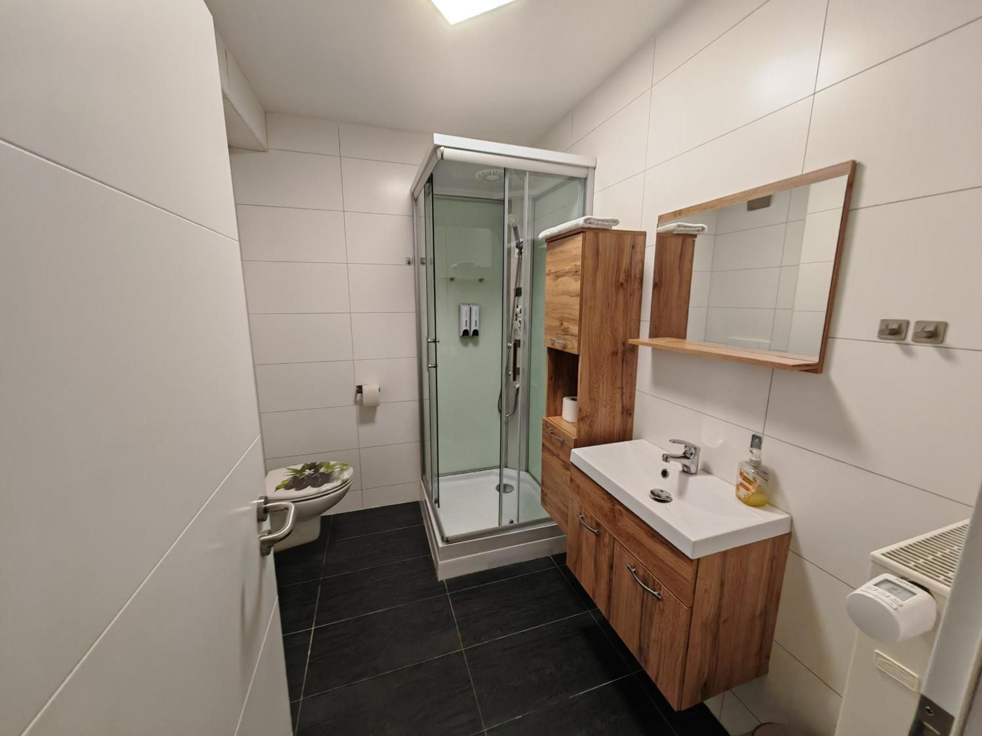 Apartment E1 - Gut Ausgestattete 3-Zimmerwohnung 68 Qm Fuer 1-5 Personen 2Xzz 1Xsc غرافنفور المظهر الخارجي الصورة